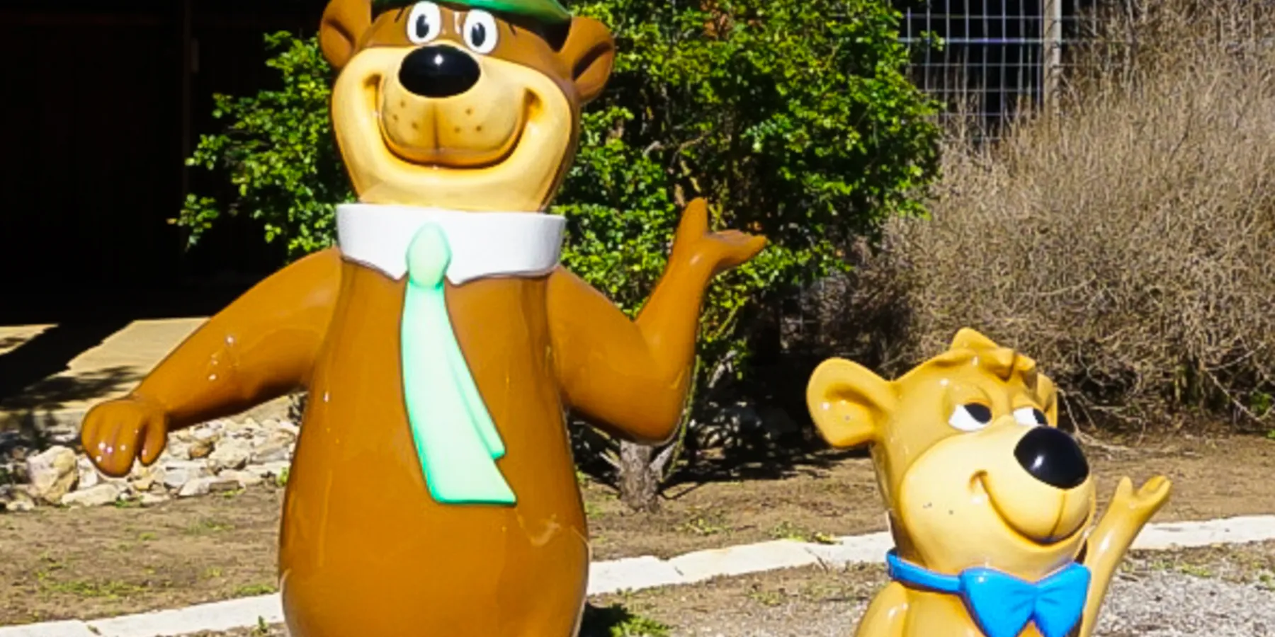 yogi and booboo